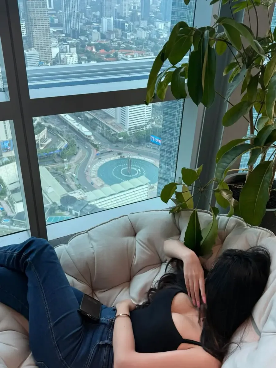 Vanya Bose, escort model in Ballygunge
